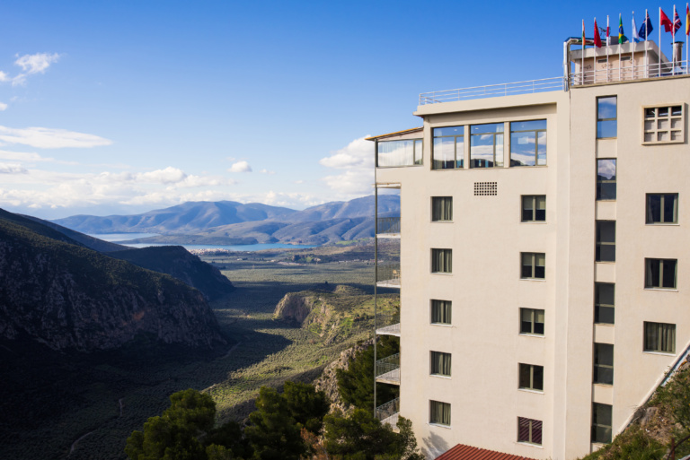 castro hotel delphi